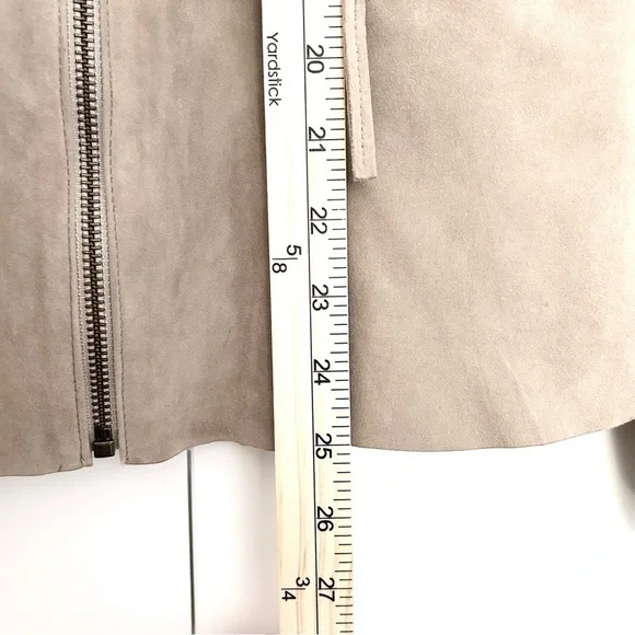 Beige Suede Moto Jacket Minimalist Biker Peplum Spring Weight Cream Size Medium - Picture 8 of 16